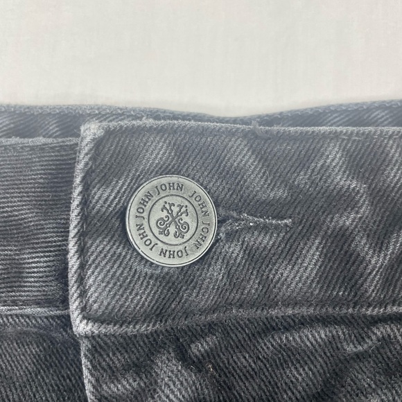 John John Made In Heaven Women Black Cut Off Denim Shorts Size 38/28 - Picture 5 of 9